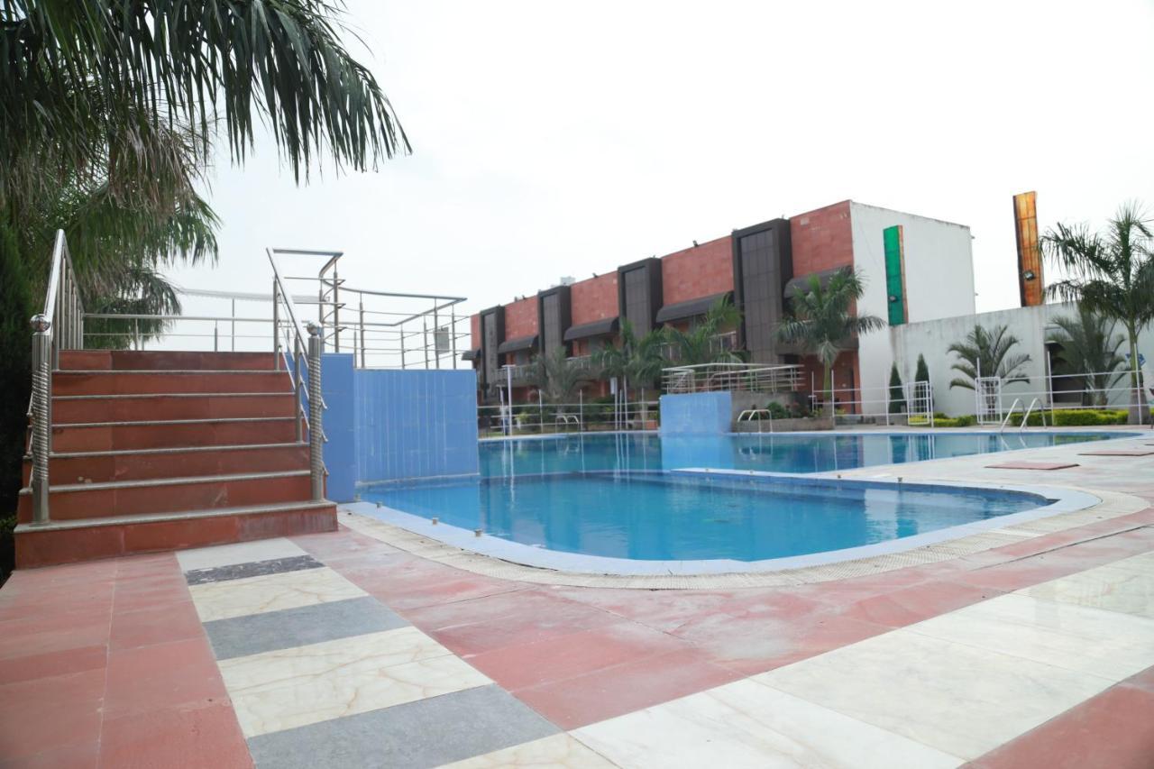 Hotel Sukhdeo Palace Gaya Exterior foto